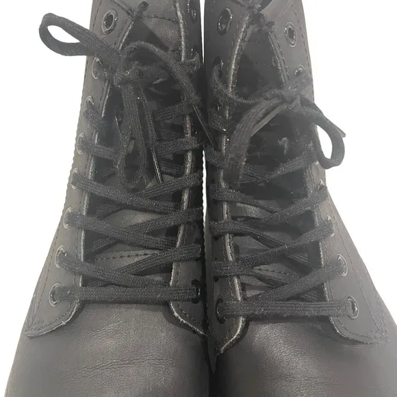 Women’s Size 6 Dr. Martens Docs 8-Eye Sheridan Matte Black Casual Lace Up Boots