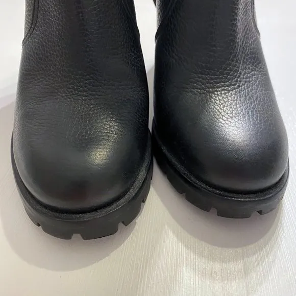 Women's Tory Burch Leigh Lug Sole Leather Bootie Black US Size 7‎ M Pristine