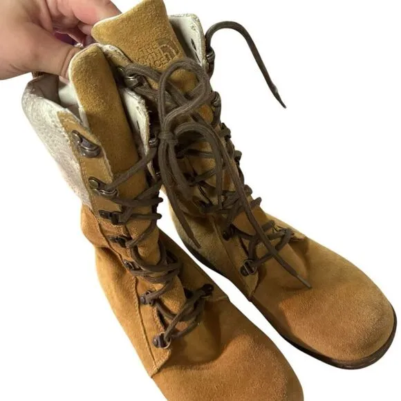 Women's North Face Hiking Boots Primaloft 200 Gram Insulation Fur Knit Trim Sz 7