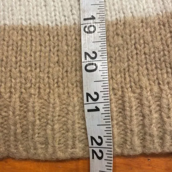 XS/S Juicy Couture Mohair wool 3/4 sleeve round neck tan cream striped sweater