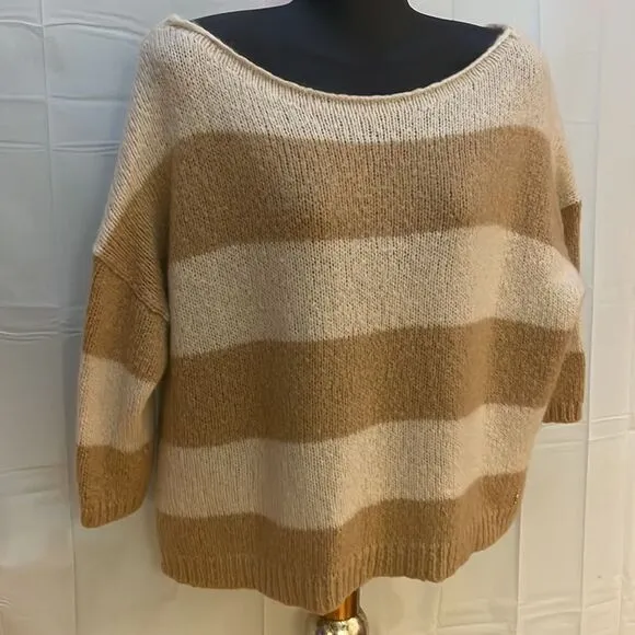 XS/S Juicy Couture Mohair wool 3/4 sleeve round neck tan cream striped sweater