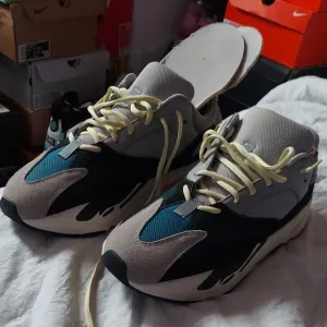 Yeezy Athletic Shoes - Gray, Black, Blue