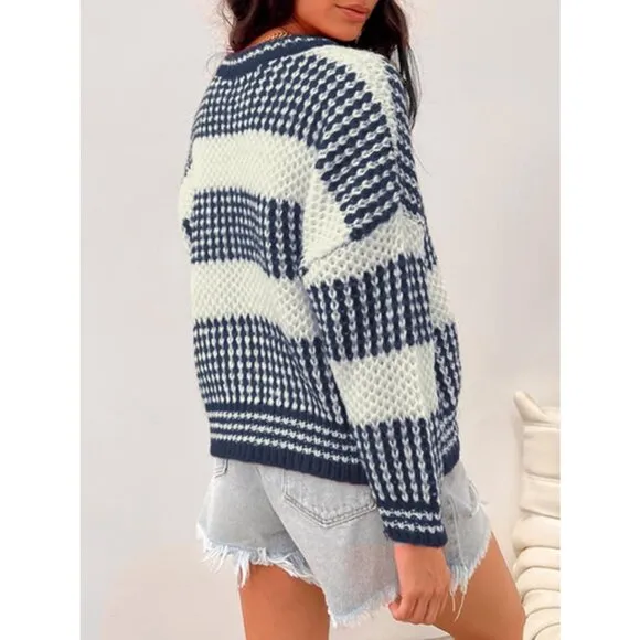 ZAFUL Women's blue Striped Sweater Crew Neck Sweaters Casual Loose Knit Sweater