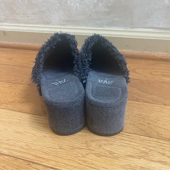ZARA Denim Black Clogs with studs Jean Mules Slides Shoes Sz 36 EU, US 6