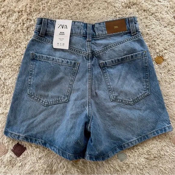 ZARA High Waist Mom Fit Denim Shorts Rigid Mid-Blue Women’s Size 0