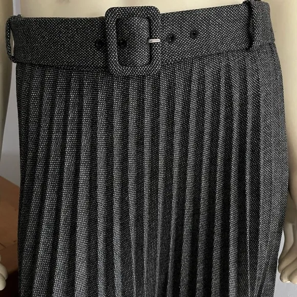 Zara Women’s Micro-Pleated Heather Gray Belted Tweed Maxi Skirt M