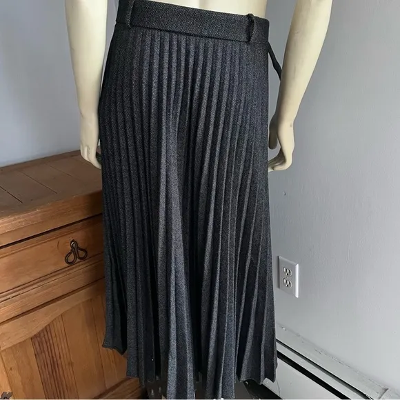 Zara Women’s Micro-Pleated Heather Gray Belted Tweed Maxi Skirt M