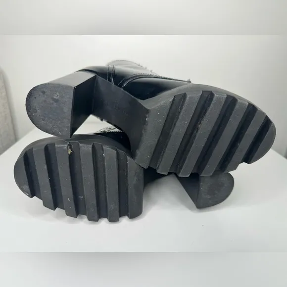 Zara Zip-Up Black and Silver Boots - Size 39